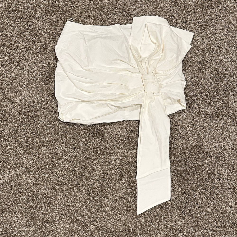 Zara White Mini Skirt with Bow Detail